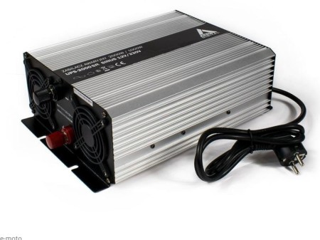 UPS-2000SR-3.jpg